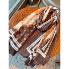 Louis Vuitton Scarf